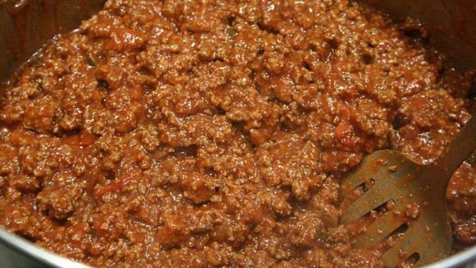 Sloppy Joe mixture in a pot. Credit: AZAdam via Flickr. https://commons.wikimedia.org/wiki/File:Sloppyjoemeat.jpg